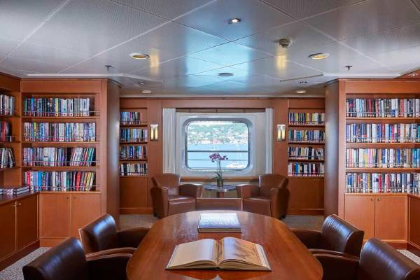 Silver Whisper Gallery Image